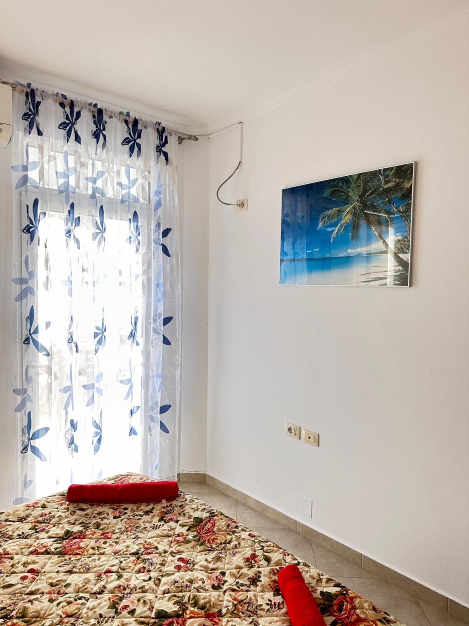 Violet Sea View Apartment Saranda Kültér fotó