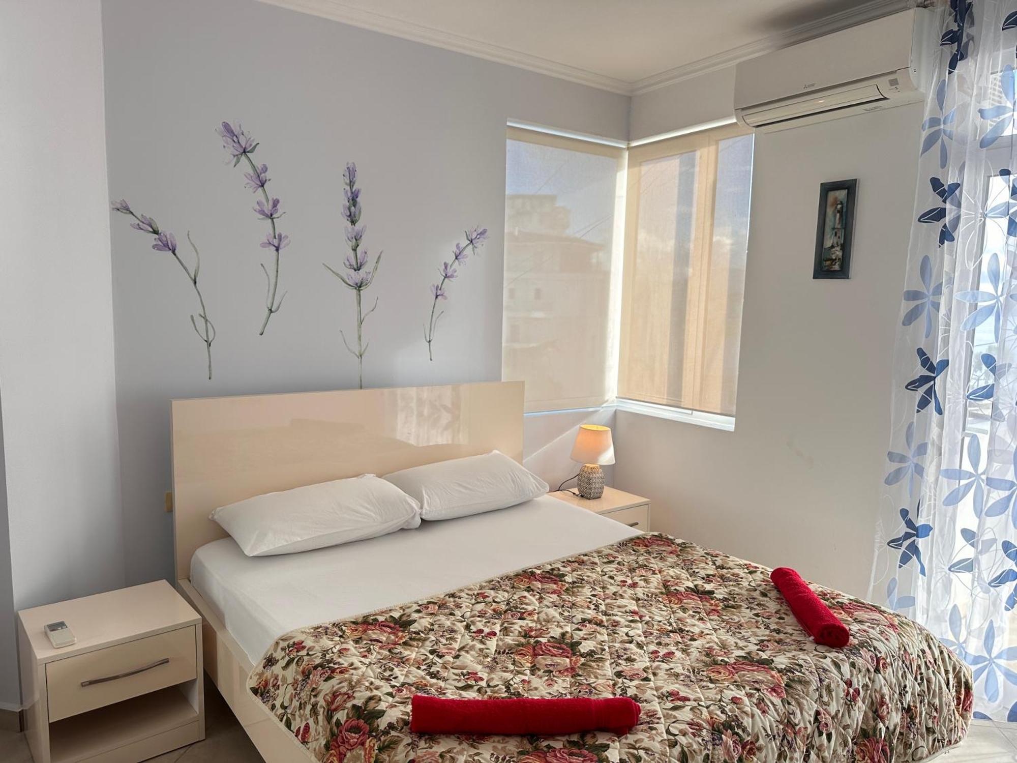 Violet Sea View Apartment Saranda Kültér fotó